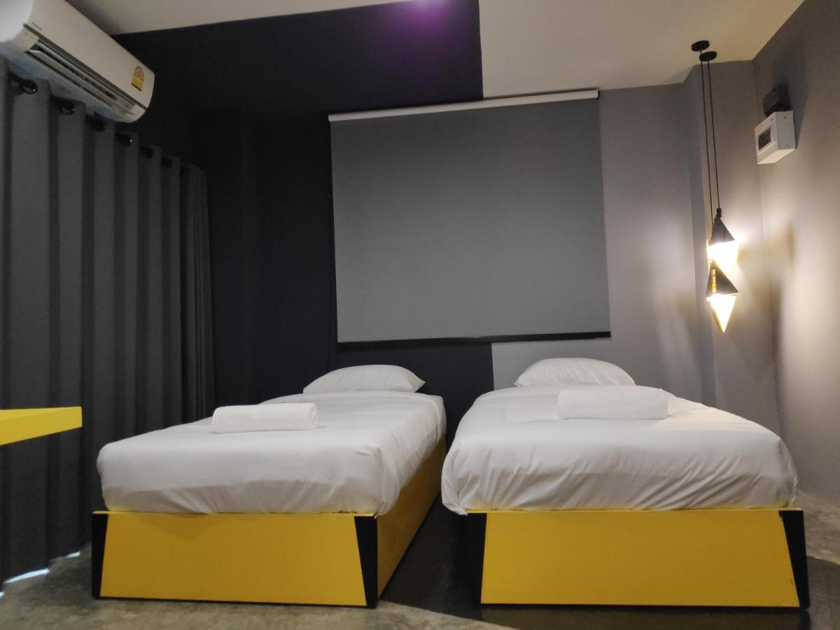 Mini-hôtel Ratch66 Huai Khwang Mrt Bangkok